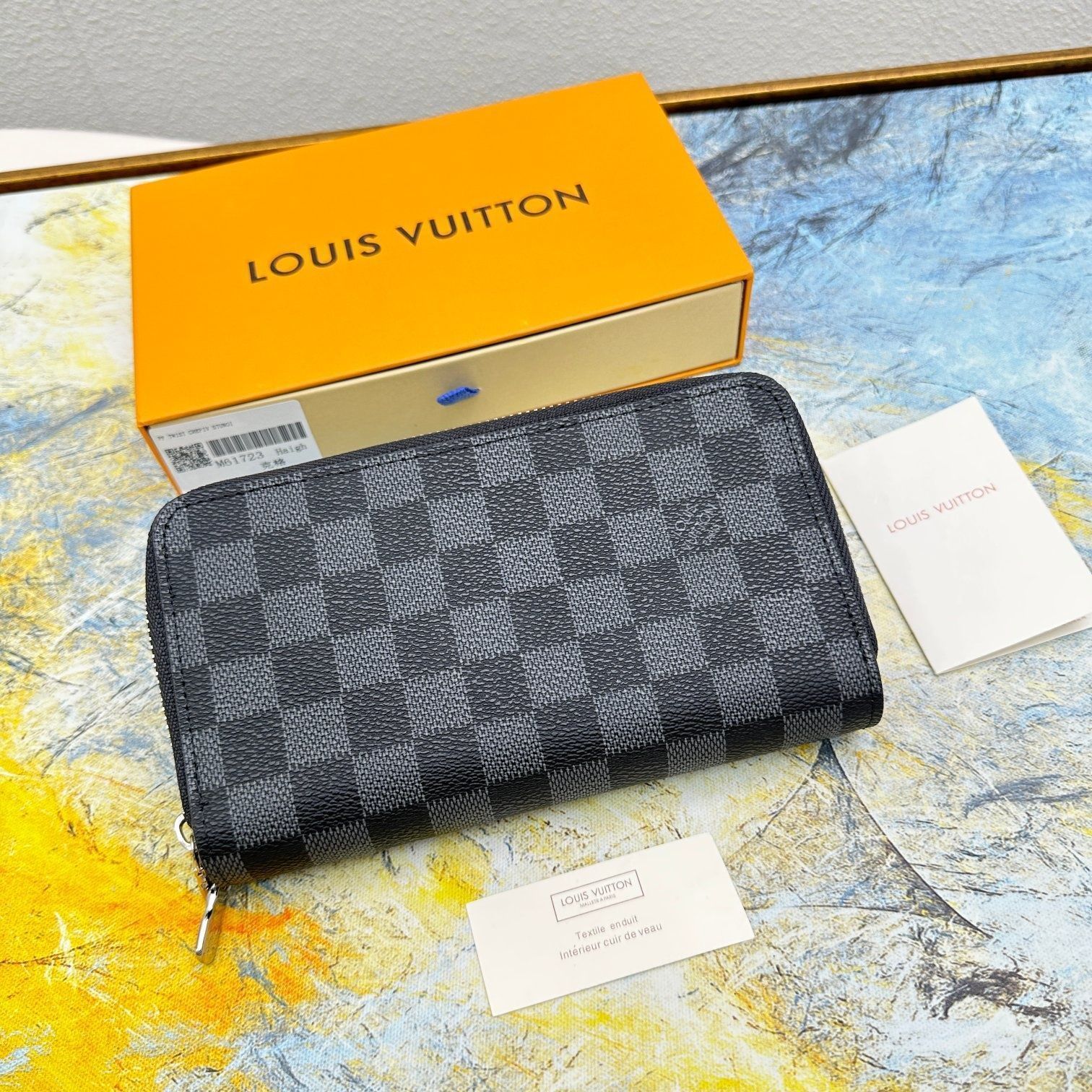 実物の画像 本日特価 LOUIS VUITTON 財布 メンズ ルイヴィトン 長財布 メンズ LV 財布