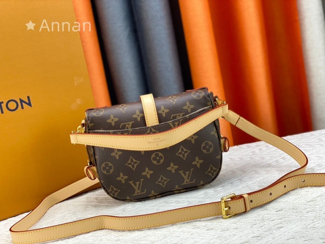 美品 LOUIS VUITTON ルイヴィトン ショルダーバッグ ソミュールBB M46740