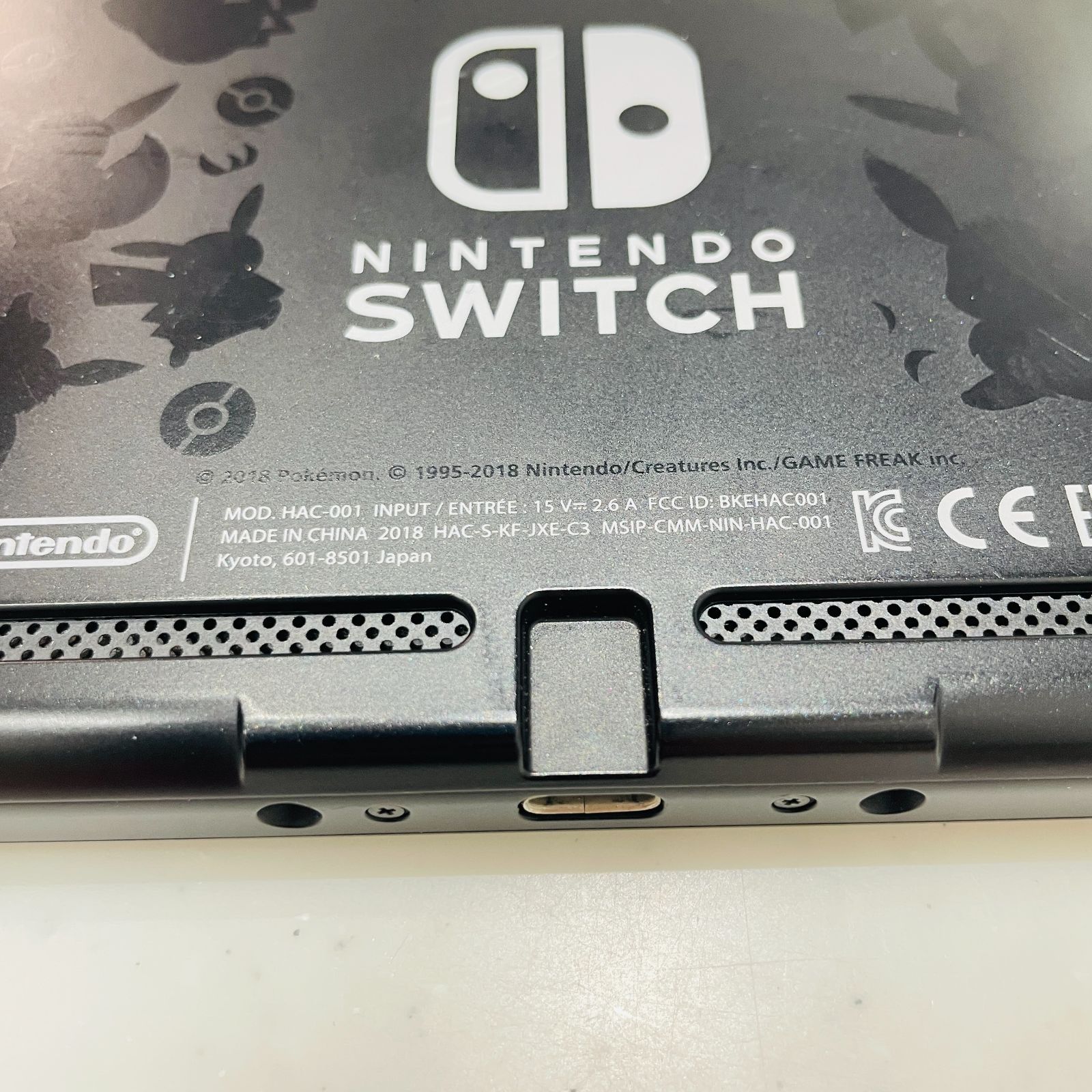 箱付 美品 Nintendo Switch ポケットモンスター Let's Go! ピカチュウ