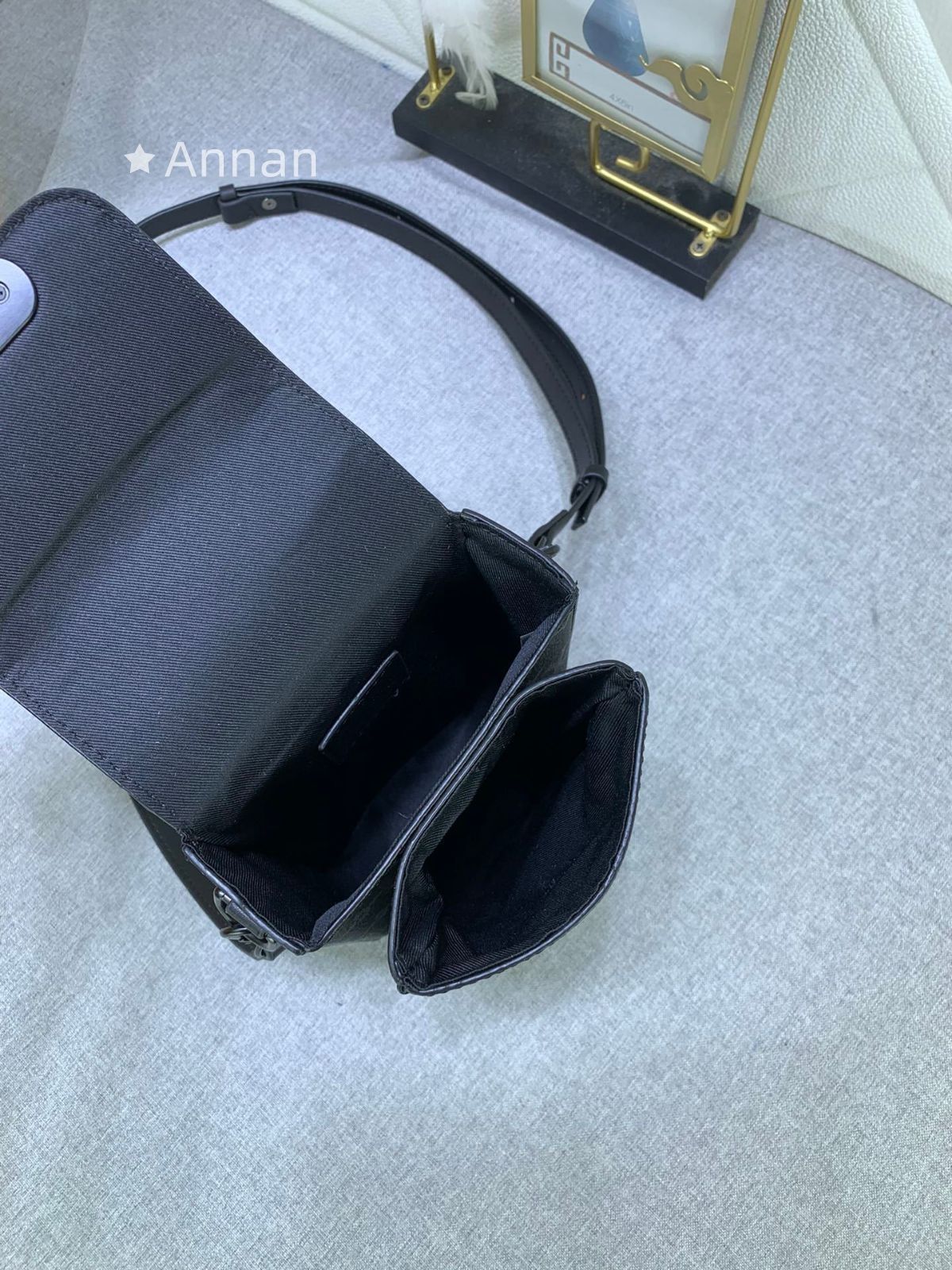 Louis Vuitton ルイヴィトン メンズ ショルダーバッグ 人気モデル 送料無料 モノグラム Sロック ヴェルティカル ウェアラブル M82252 Louis Vuitton ルイヴィトン メンズ ショルダーバッグ 人気モデル 送料無料 モノグラム Sロック ヴェルティカル ウェアラブル M82252