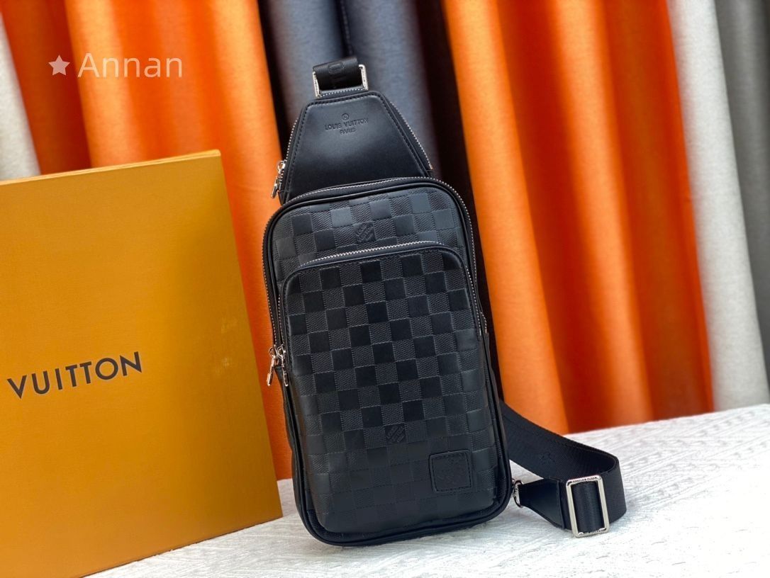 美品！Louis vuitton ルイヴィトン メンズ ボディーバッグ Avenue