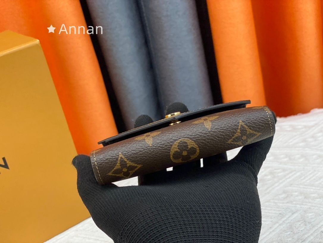 激レア ??超美品級?? 極美品 LOUIS VUITTON 折り財布 ルイヴィトン 折り財布 小銭入れ