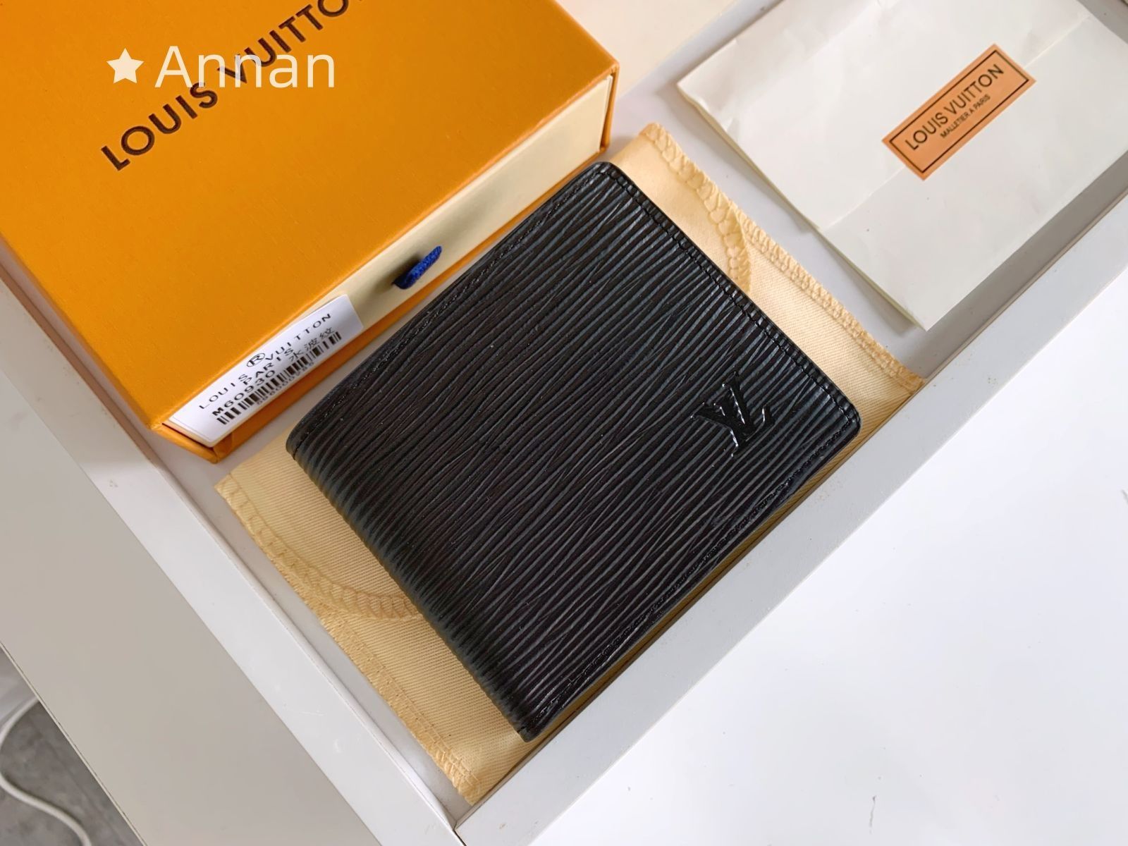 本革 LOUIS VUITTON ルイヴィトン メンズ 2折り財布