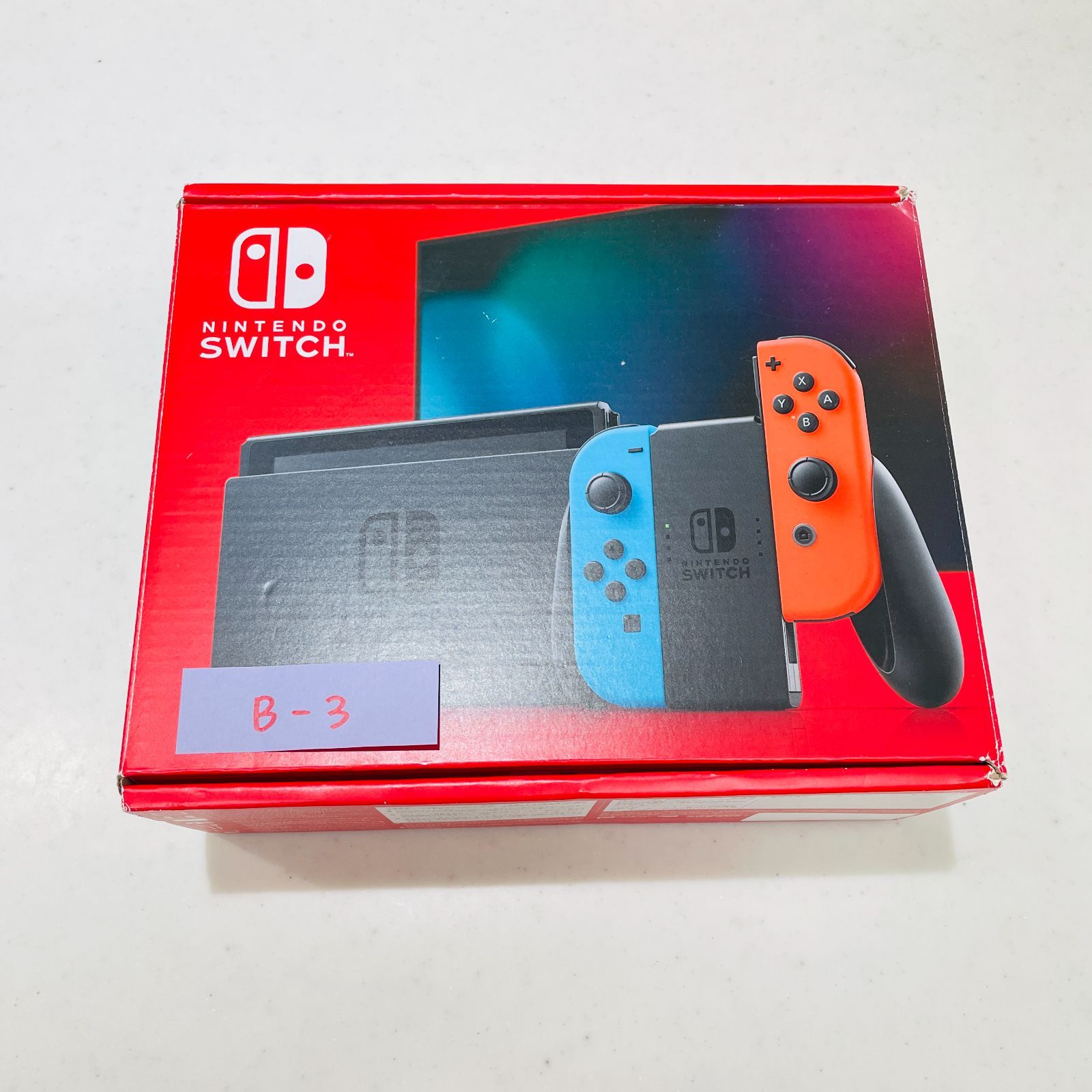 D*h様 【OM1871】任天堂スイッチ ネオンカラー 美品 HAC-001 ゲ HAC-001(-01) 新型 バッテリー強化版 付属品完備 Nintendo Switch