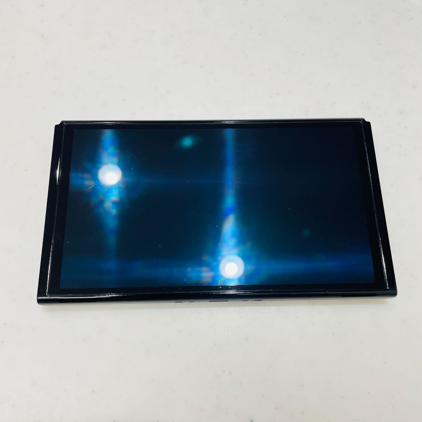 HEG-001 箱付 美品 Nintendo Switch 有機ELモデル ホワイト 2021年製