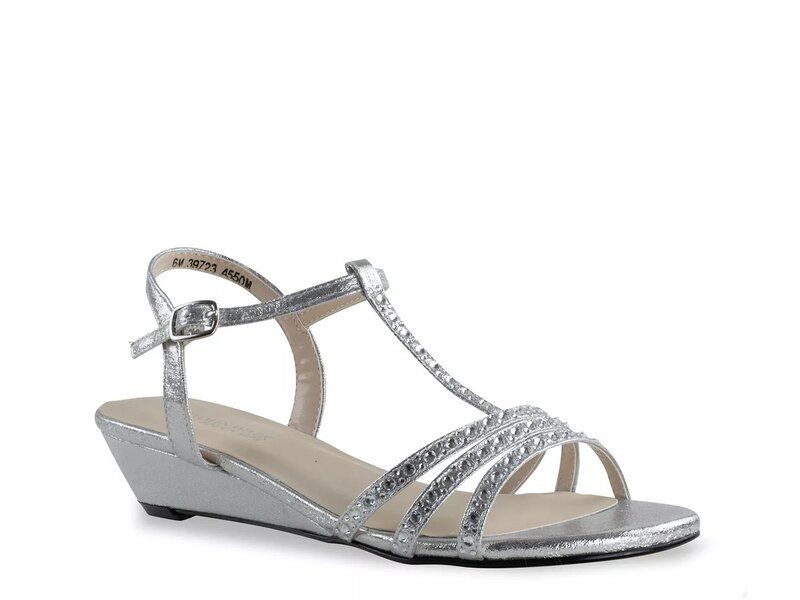 ベンジャミンウォーク レディース シューズ サンダル Touch Ups by Benjamin Walk Hailey Wedge Sandal Silver Metallic シルバー