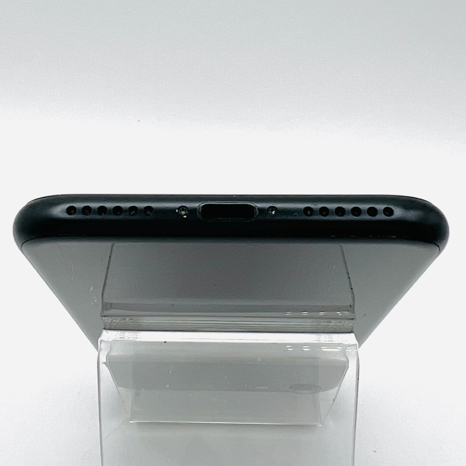 au iPhone SE2 64GB ブラック 中古 SIMフリー - メルカリ