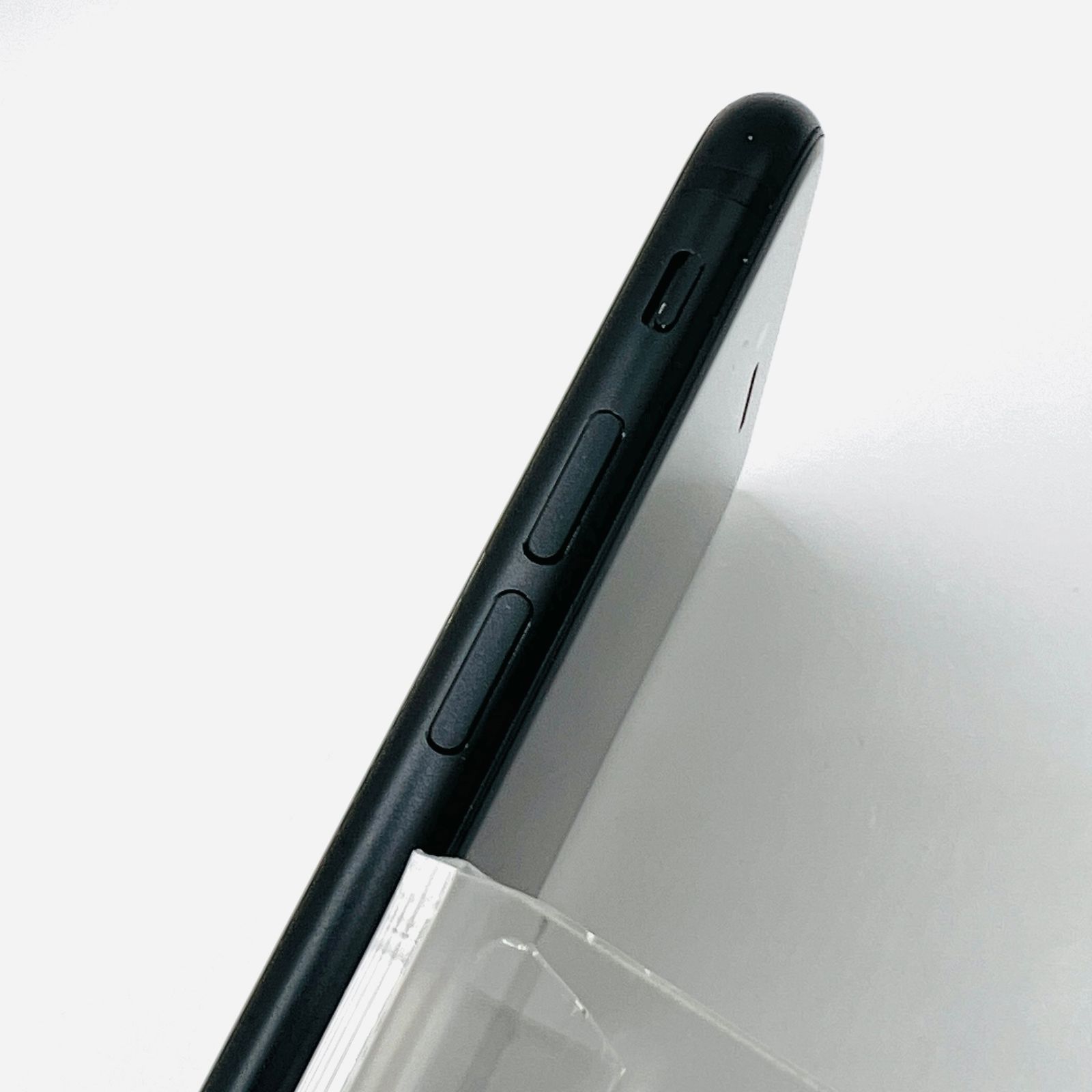 au iPhone SE2 64GB ブラック 中古 SIMフリー - メルカリ