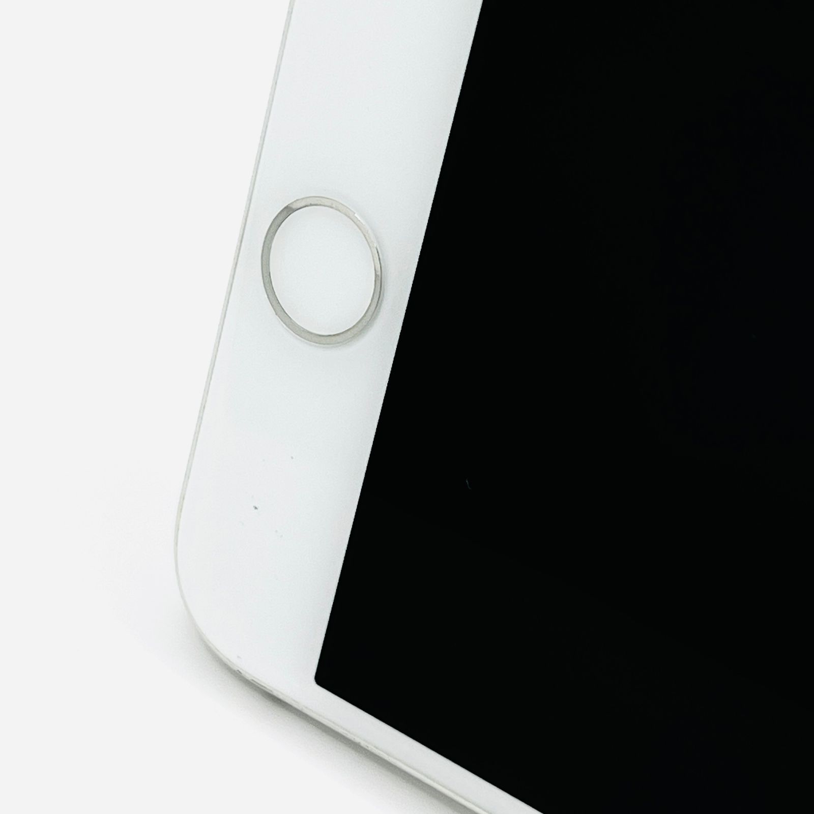 docomo iPhone 8 64GB SV SIM解除済 Cランク - メルカリ