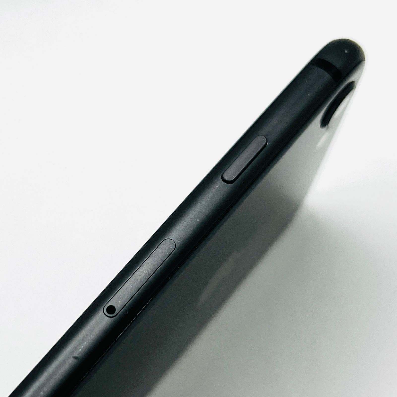 iPhone8 64GB スペースグレイ SIMフリー 動作確認済 - メルカリ