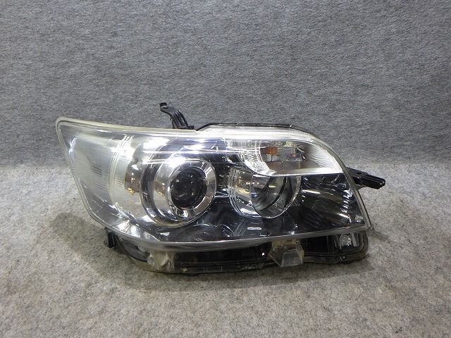 カローラルミオン 右ヘッドライト HID NZE151N ZRE152N ZRE154N 12-540
