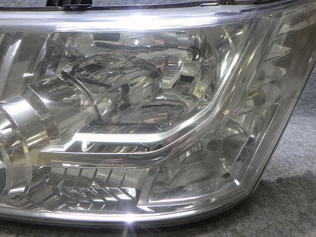 デリカD5 ヘッドライト 左右 HID CV1W CV2W CV4W CV5W 前期 100-87918