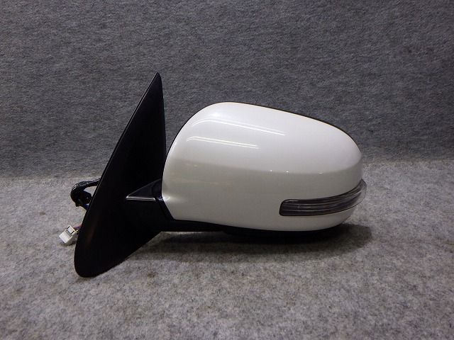 アウトランダー 左ドアミラー GG2W 9P ヒーター付 GF7W GF8W カラーVM13 綺麗 260710054