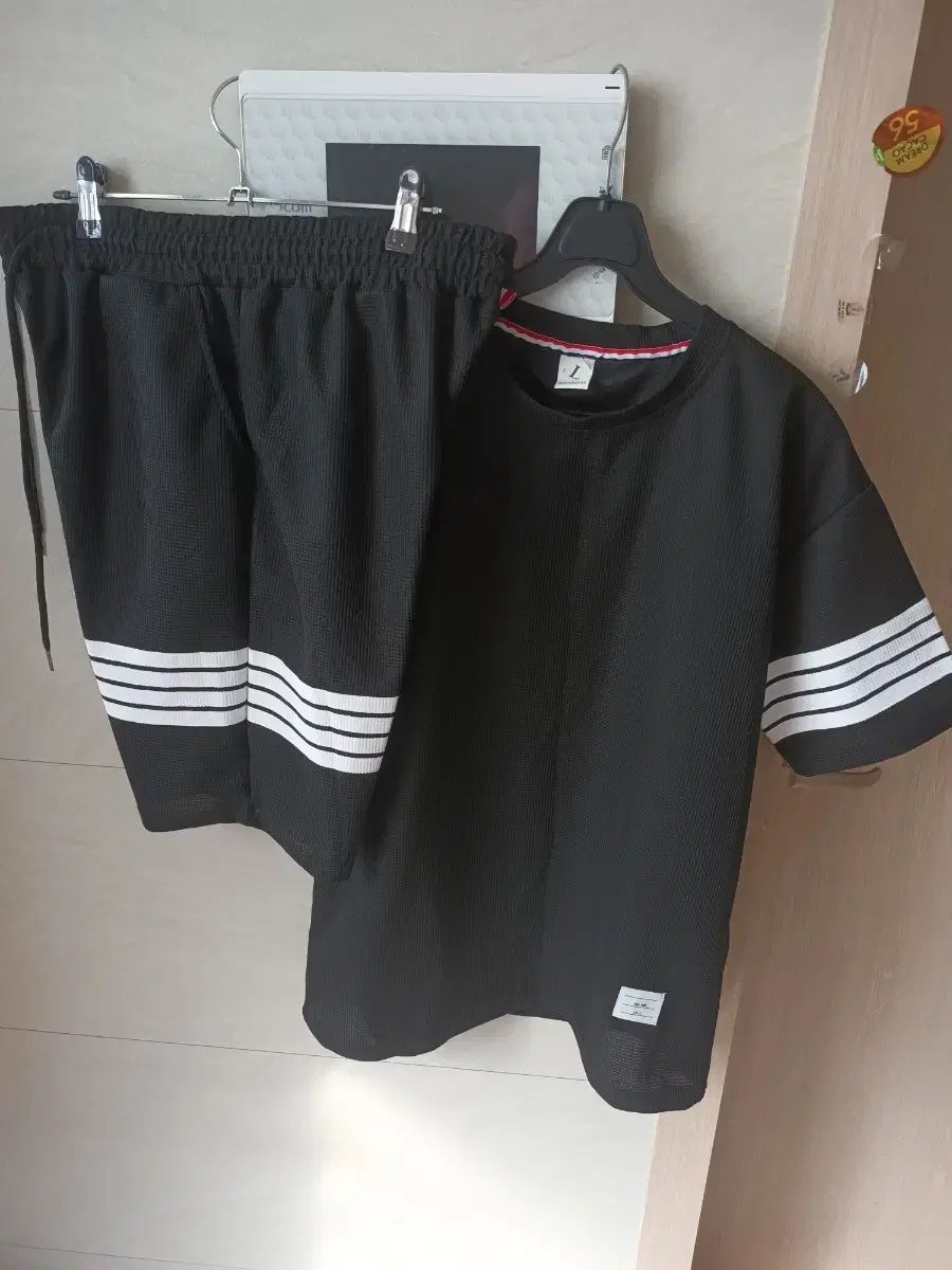 ブラック 3本線 半袖 上下セット L 新品