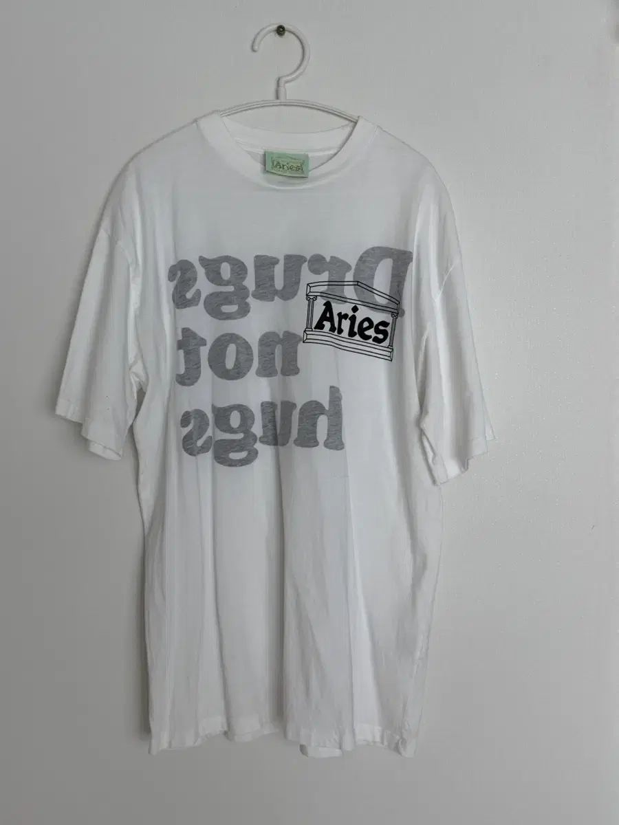 Aries 白 グラフィック 半袖Tシャツ