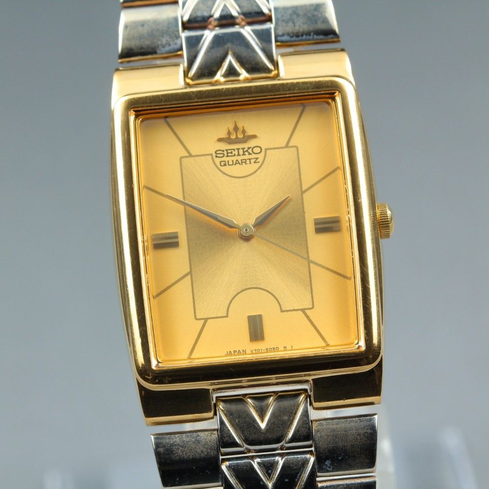 稼働品】 SEIKO ギャラクシー V701-5F20 ゴールド レクタンギュラー