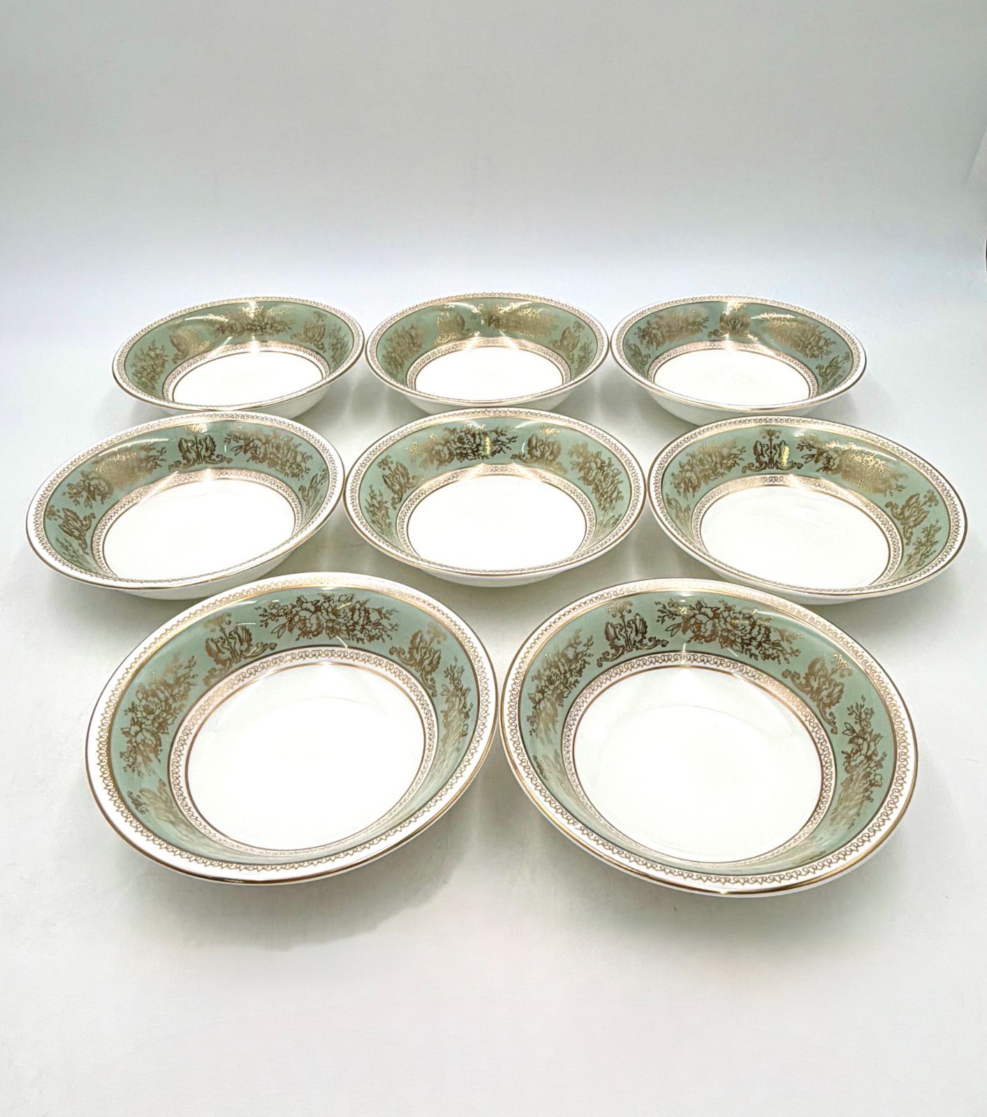WEDGWOOD ウェッジウッド コロンビア セージグリーン サラダボウル