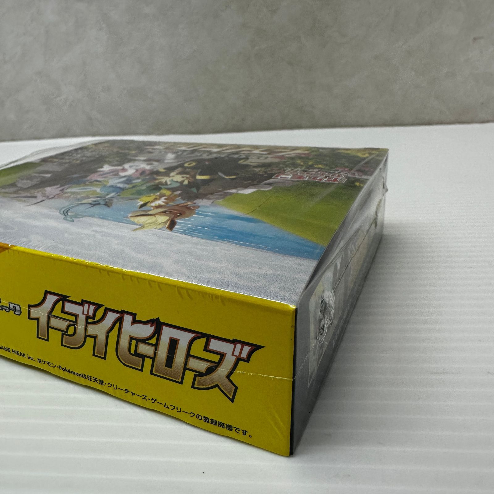 イーブイヒーローズ　シュリンク付き ☆ポケモンカード 強化拡張パック イーブイヒーローズ BOX シュリンク