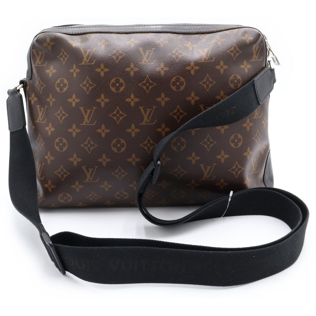 LOUIS VUITTON (ルイヴィトン) マカサー トーレス ショルダーバッグ