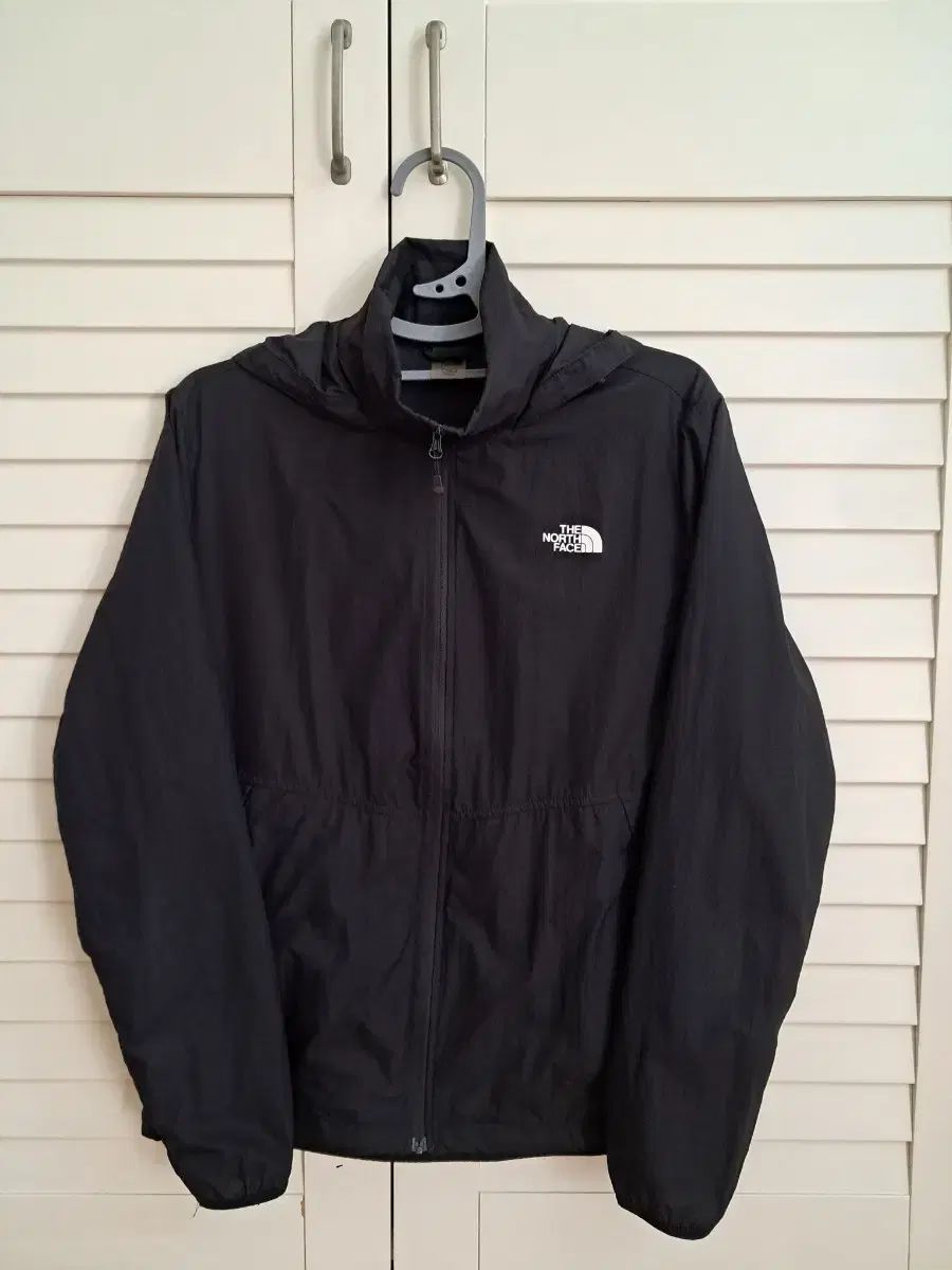 THE NORTH FACE ザノースフェイス 夏 ウィンドブレーカー 95 L