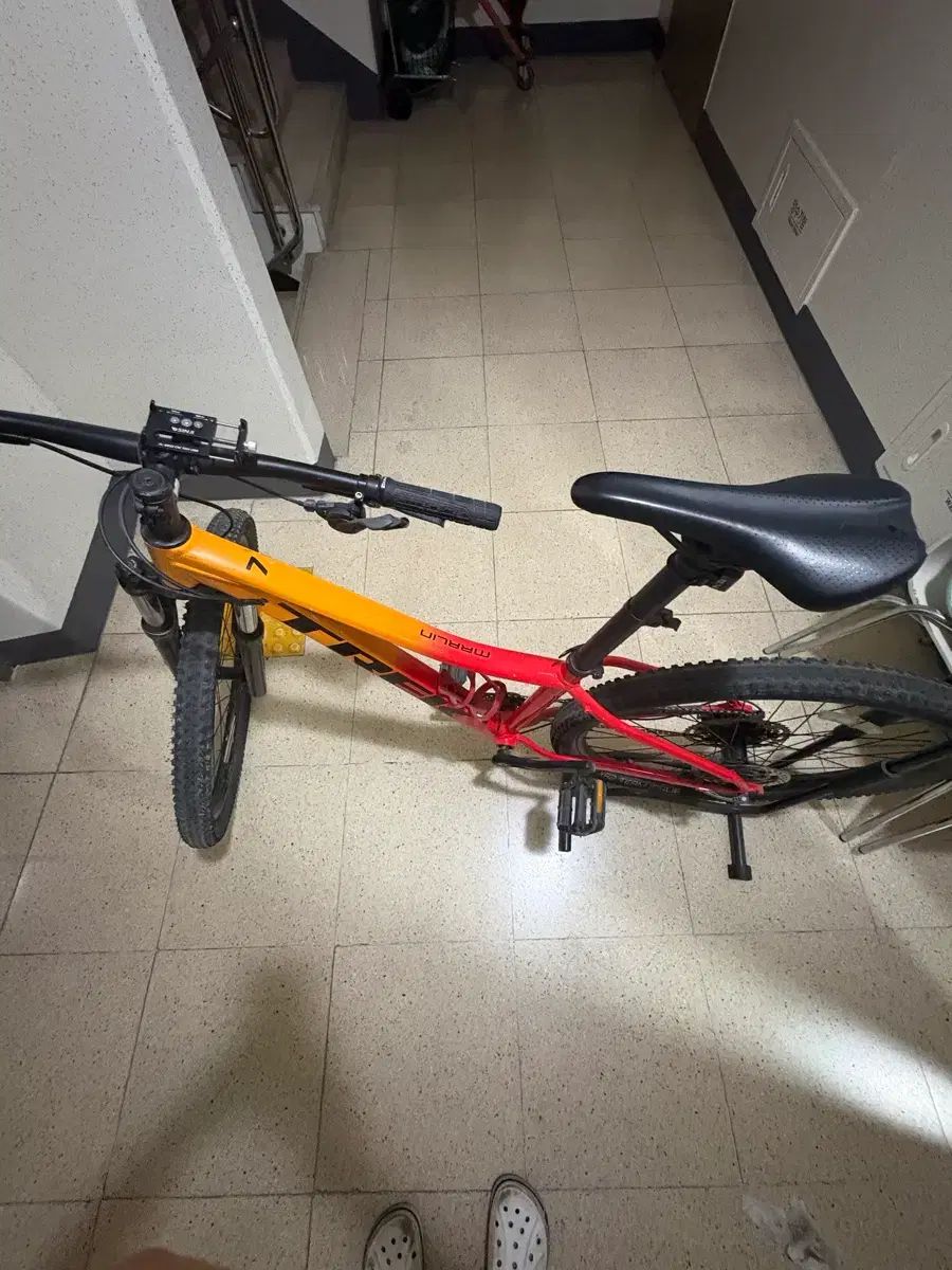 トレック マリン 7 MTB 自転車 イエロー/レッド 27インチ