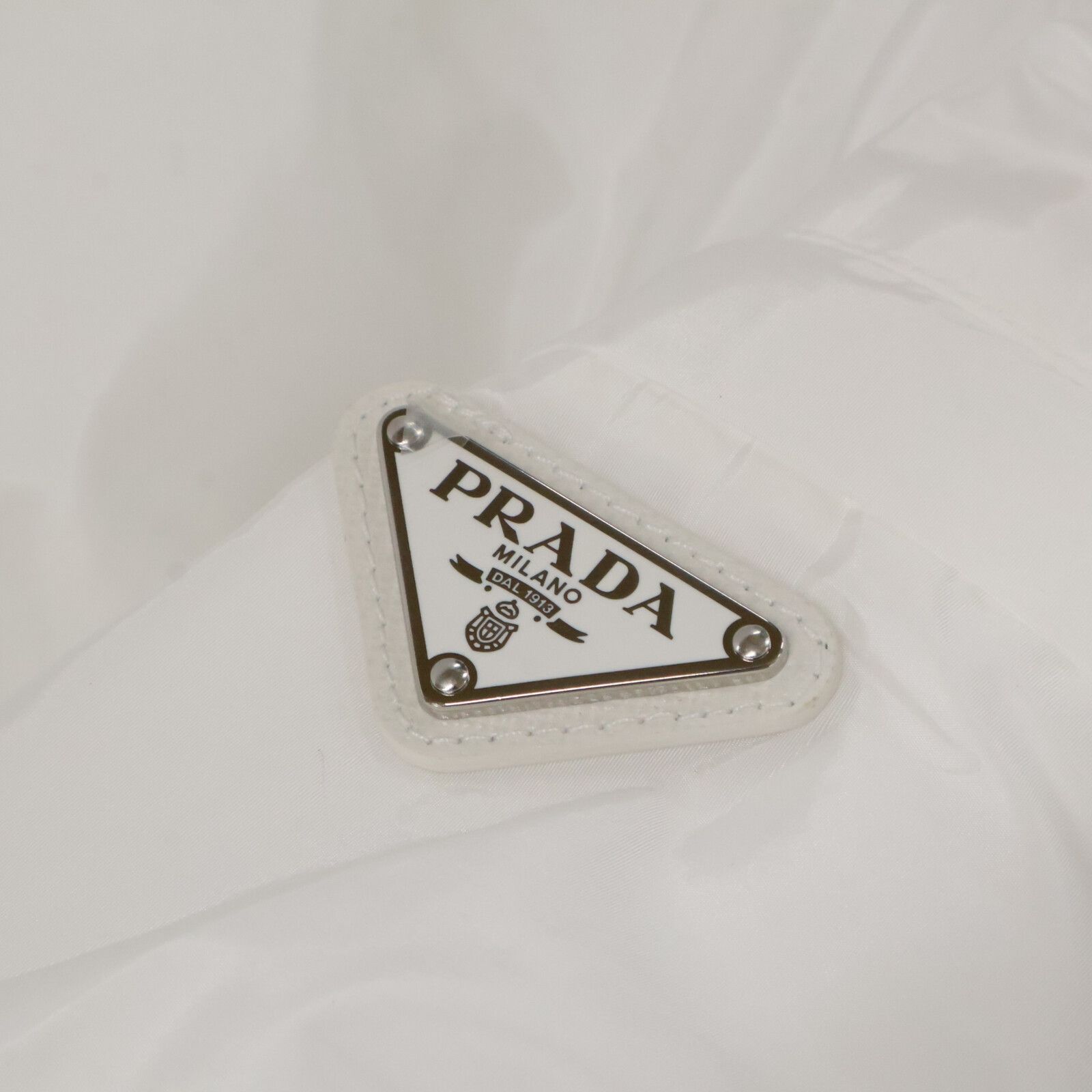 PRADA プラダ 【新品同様/国内正規/24年製】SGC835 トライアングルロゴ