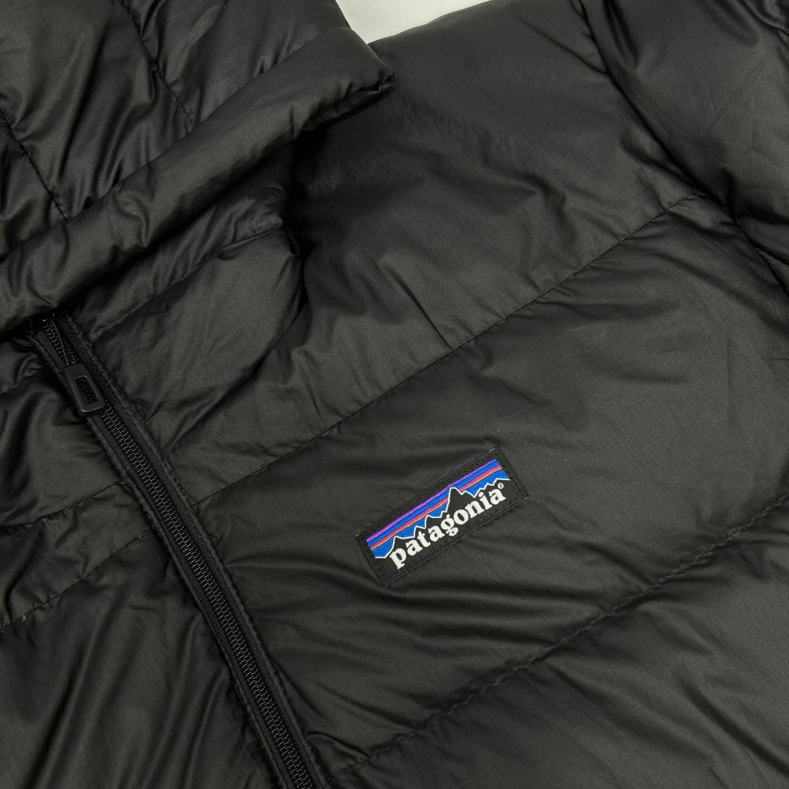 Patagonia パタゴニア 84902 ブラック ハイロフト ダウン フーディ S