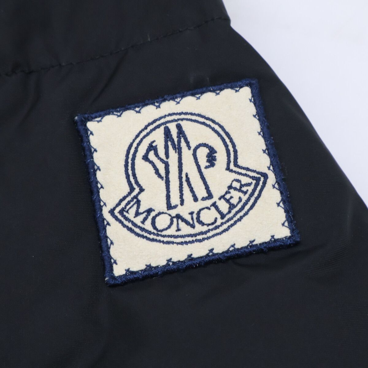 MONCLER モンクレール GAMME BLUE ガムブルー 69242 ボアカラー付 ダウンジャケット O MONCLER モンクレール GAMME BLUE ガムブルー 69242 ボアカラー付