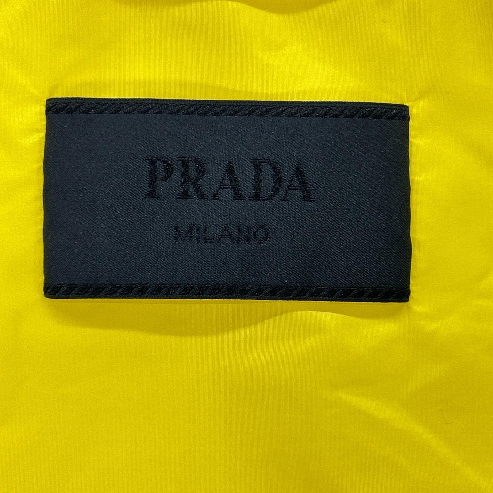 PRADA プラダ 国内正規 SGH051 トライアングルロゴ ナイロンジャケット S PRADA プラダ 国内正規 SGH051 トライアングルロゴ ナイロンジャケット