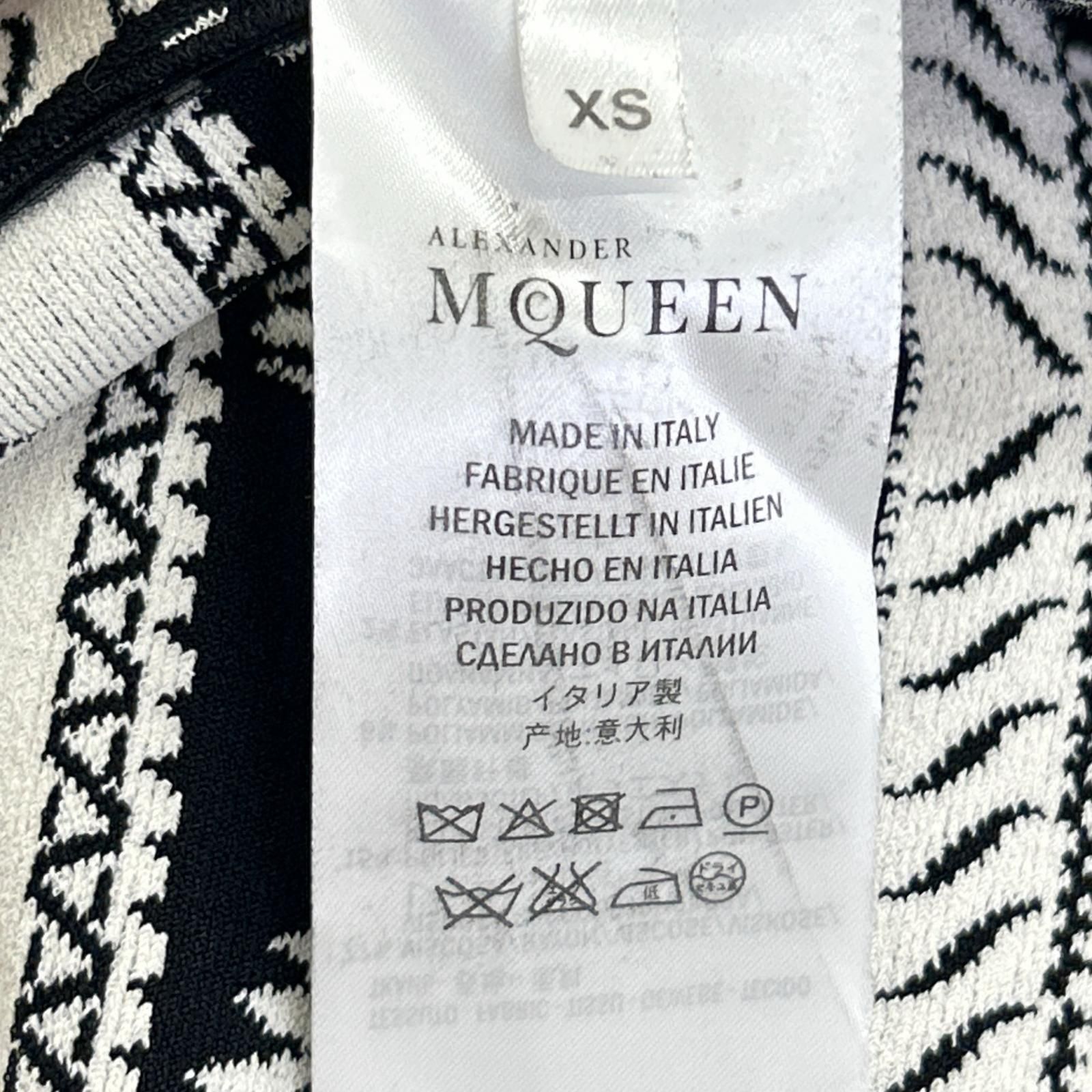 ALEXANDER McQUEEN アレキサンダーマックイーン 461069 ブラック