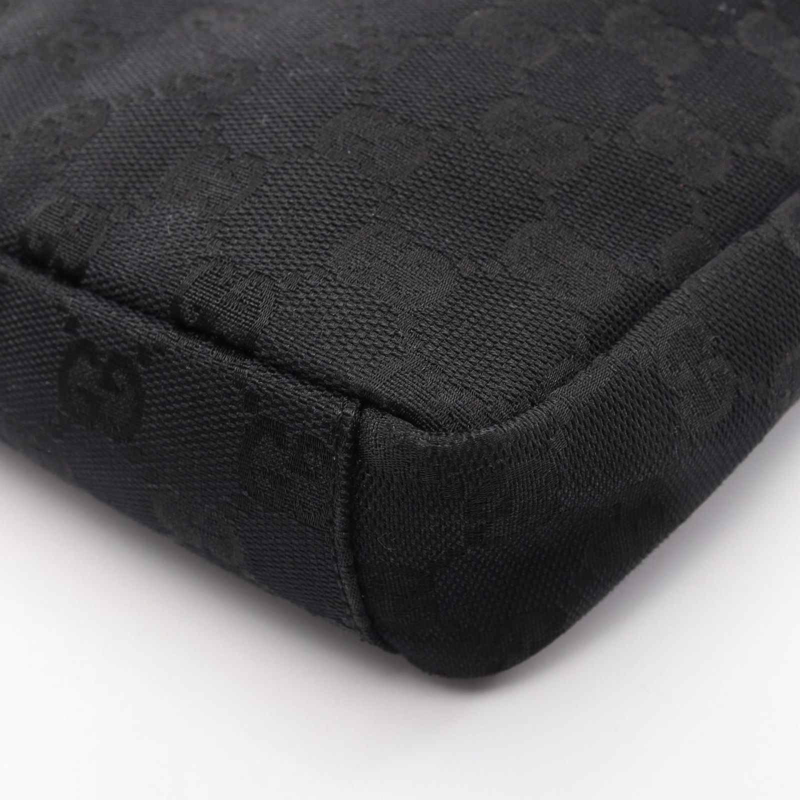 GUCCI グッチ GGキャンバス ショルダーバッグ