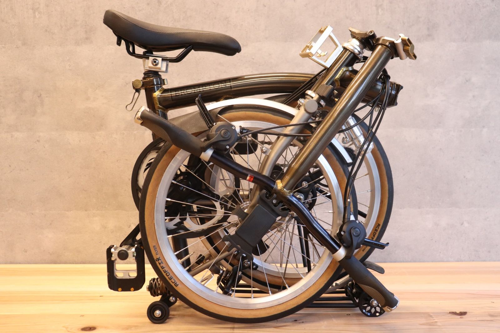 ブロンプトン BROMPTON S6R ブラックラッカー 2021モデル Black 