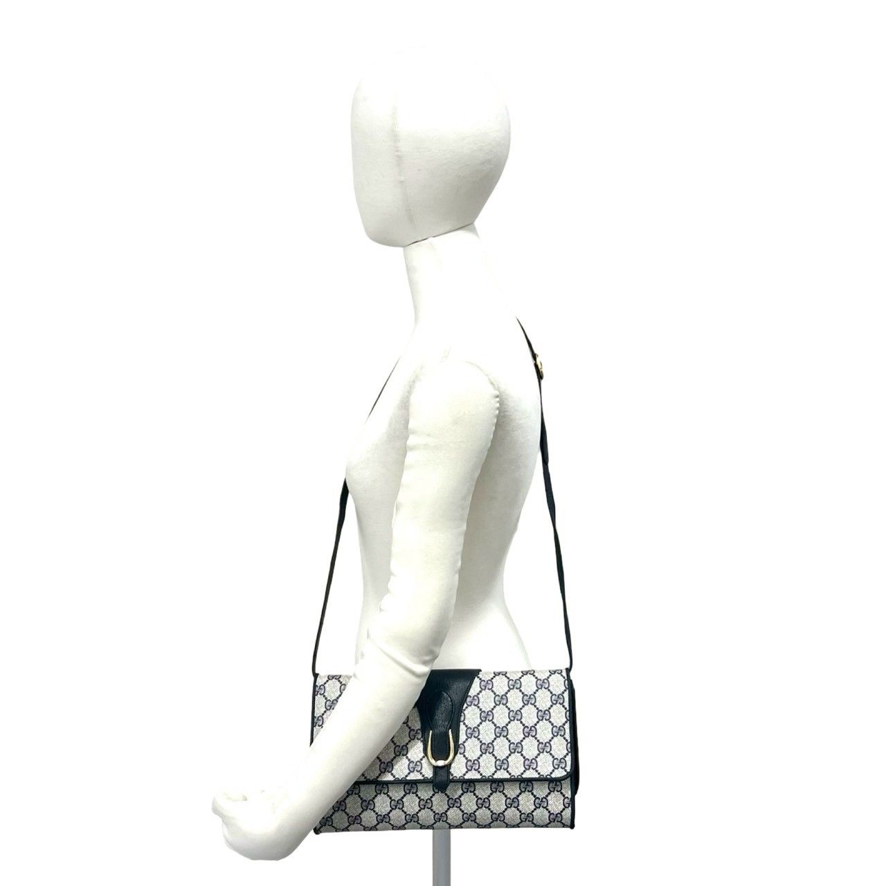 極 美品 GUCCI グッチ オールドグッチ GG ロゴ 柄 金具 レザー 本革