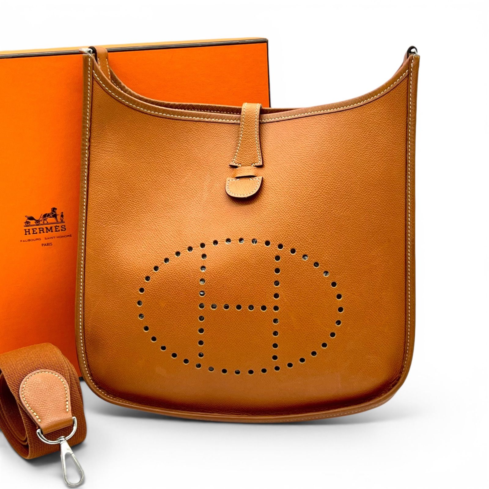 HERMES エルメス エヴリンⅡ PM エブリン エプソンレザー ゴールド □I刻印 ショルダーバッグ 132,900円