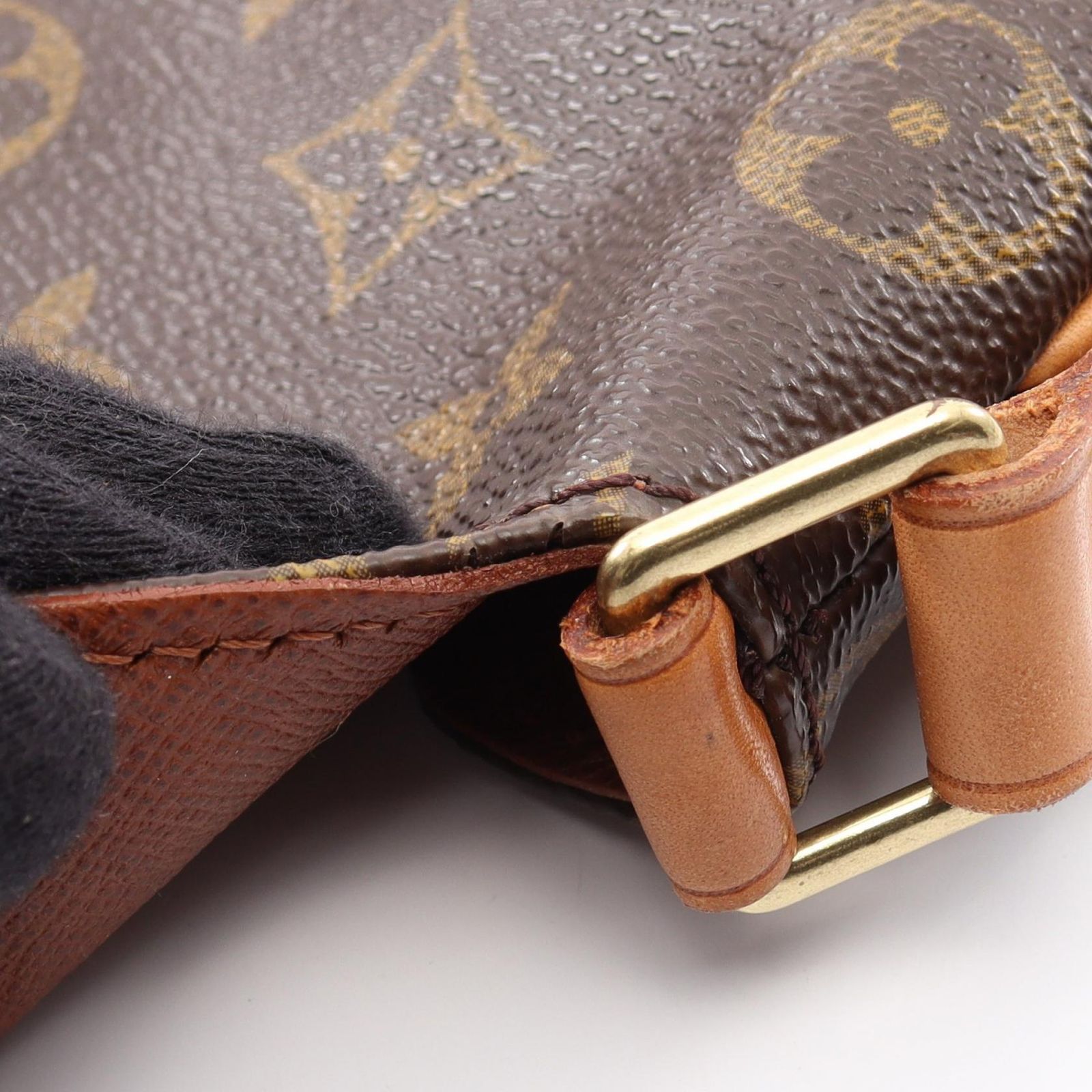 ルイ・ヴィトン LOUIS VUITTON ショルダーバッグ ミュゼットタンゴ