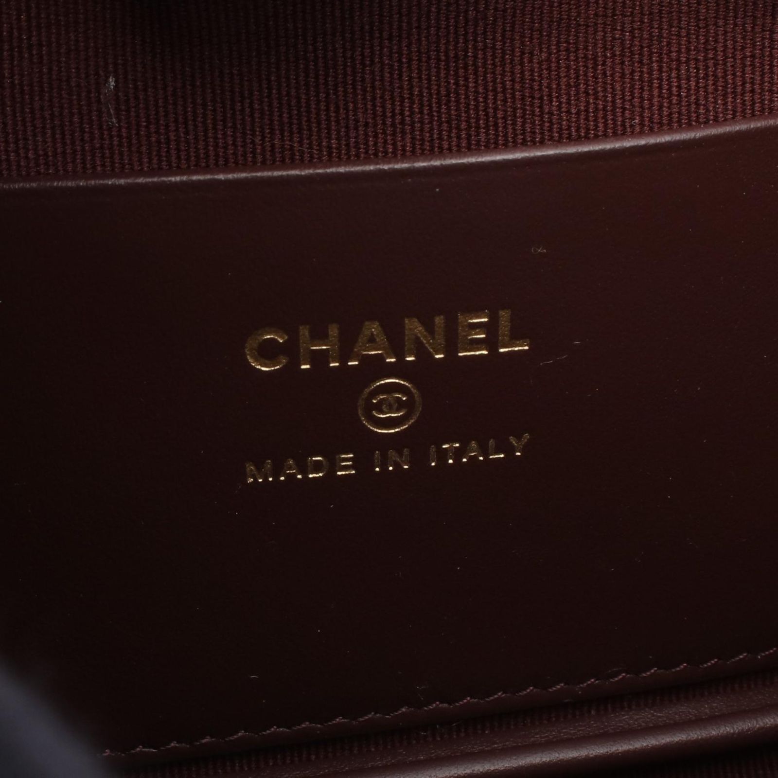 シャネル CHANEL ショルダーバッグ マトラッセ フォンホルダー AP4423 ブラック キャビアスキン(グレインドカーフ) マトラッセ フォンホルダー レディース Used A シャネル CHANEL ショルダーバッグ マトラッセ フォンホルダー AP4423 ブラック キャビアスキン(グレインドカーフ) マトラッセ フォンホルダー レディース Used A