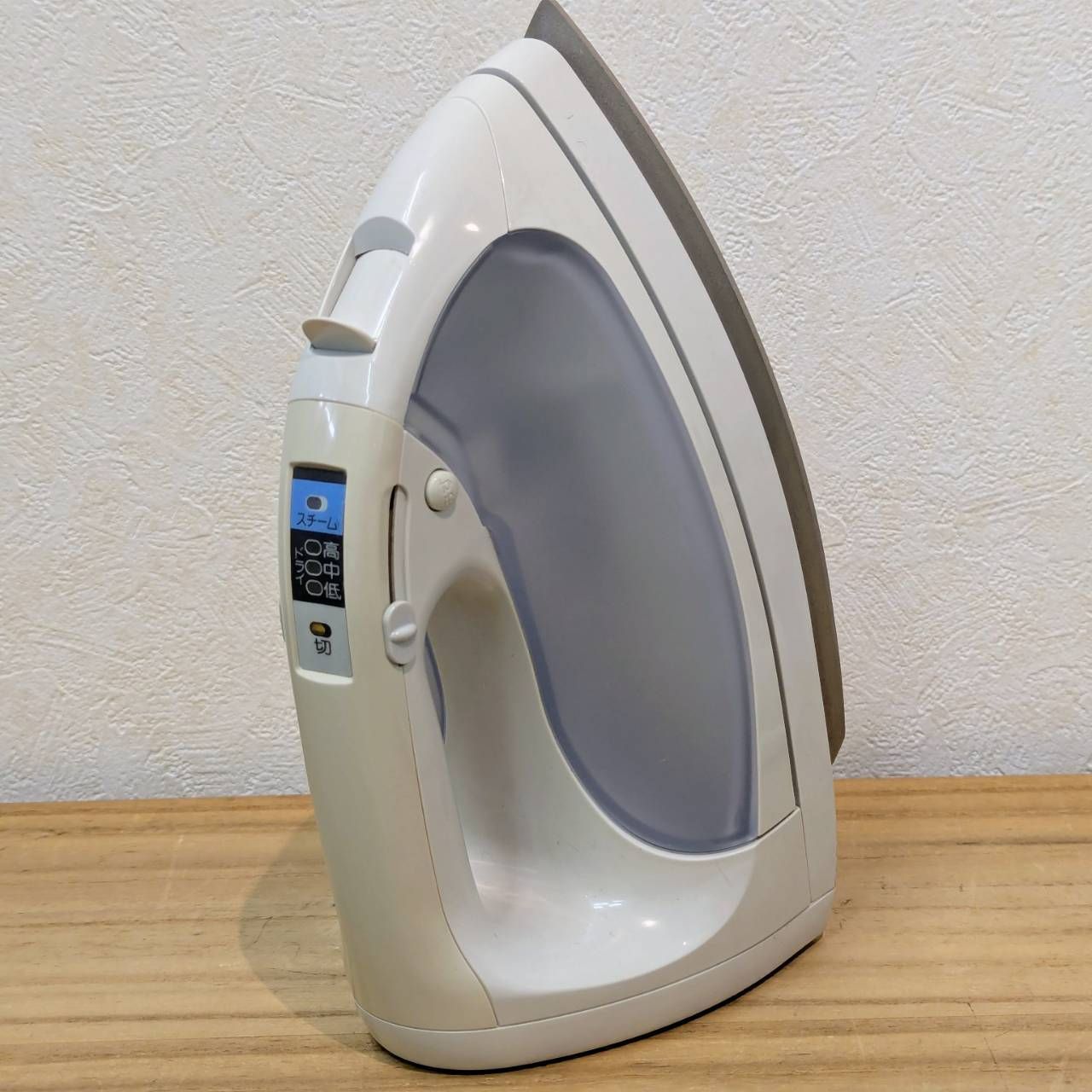 成】ジャンク 東芝 コードレス スチームアイロン Separon セパロン TA