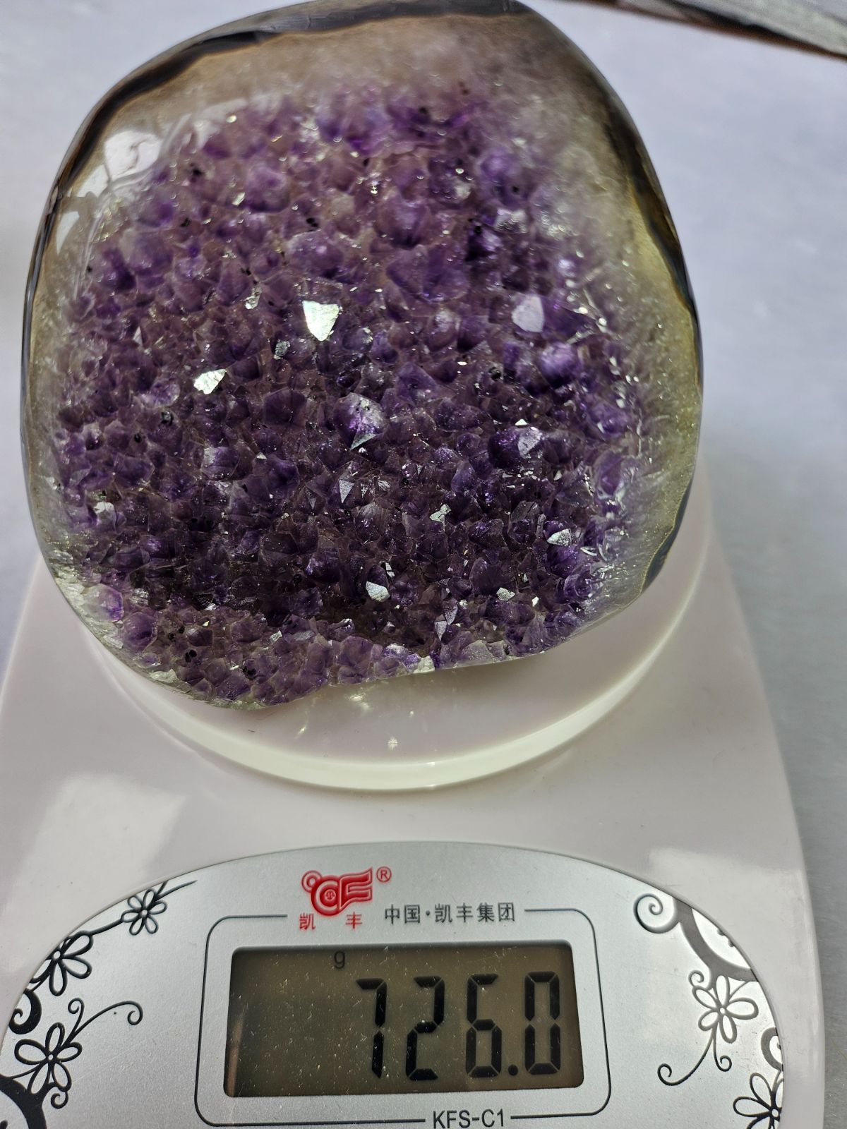 天然アメジストクラスター 726g 丸型 濃淡紫 原石 7,742円