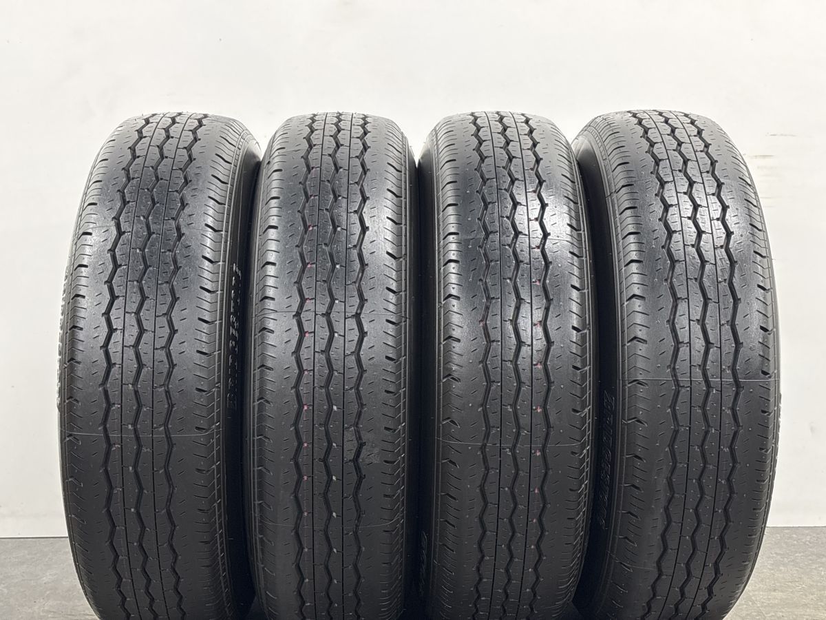 新車外し品】トヨタ 200 ハイエース 純正OP 15in 6.0J +35 PCD139.7