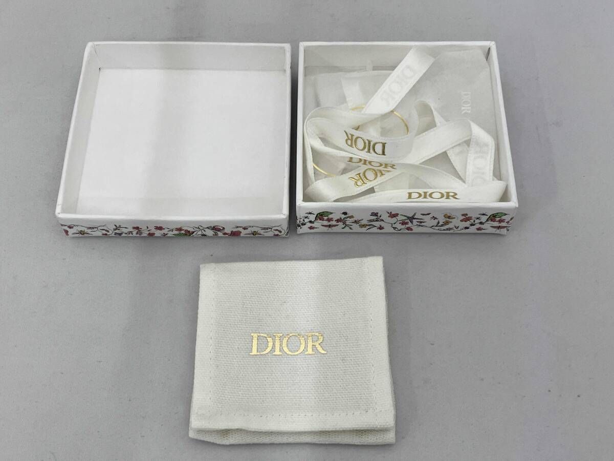 Christian Dior(CD) ピアス 約5.4g 保存箱付 - メルカリ