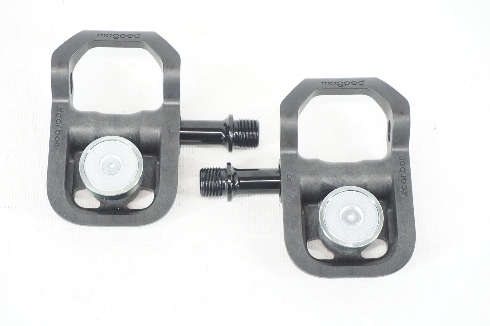 MAGPED 「マグペド」 ROAD2 STEEL ペダル / バイチャリ阪急塚口店