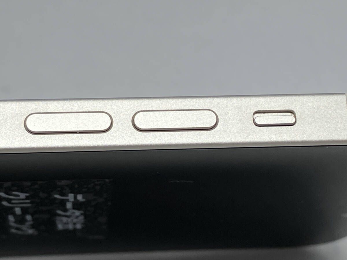 iPhone 12 64GB ホワイト docomo SIMロックなし - メルカリ