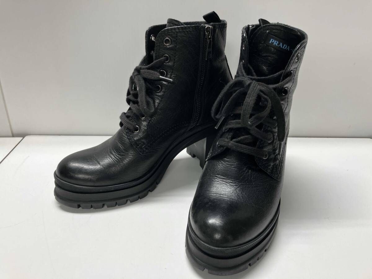 PRADA ショートブーツ サイズ37 1/2 ブラック かかと高さ:約8cm