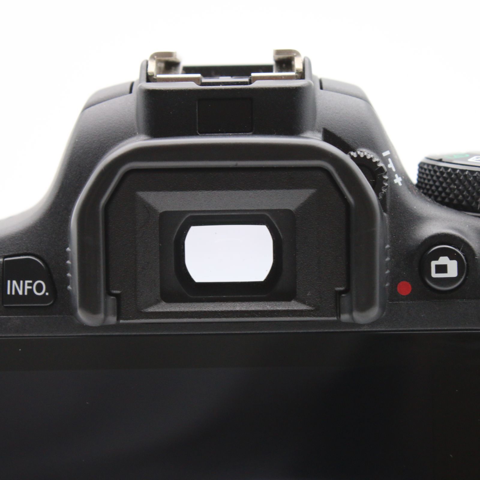 極上品】 Canon EOS Kiss X7 ダブルズームキット EF-S 18-55mm F3.5