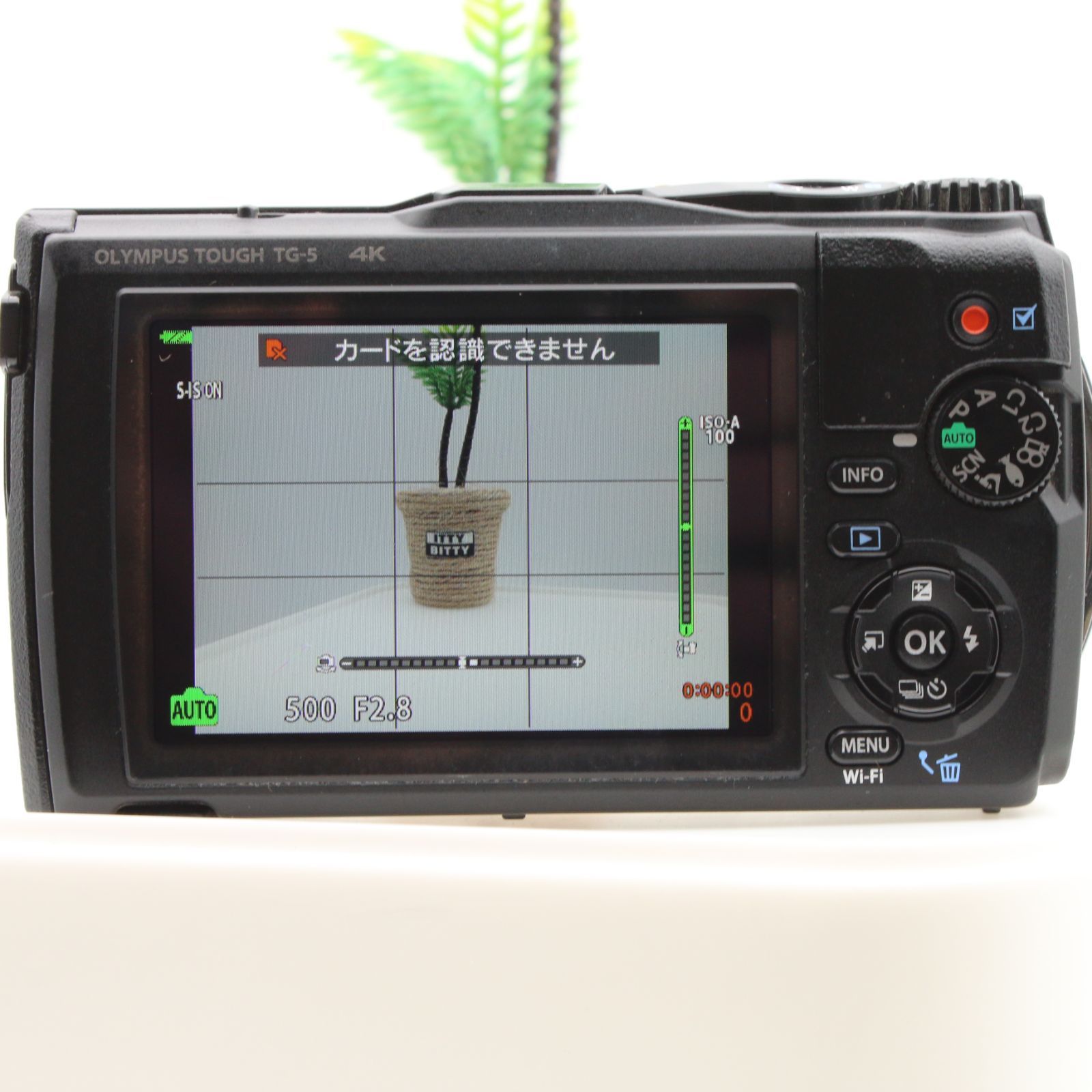 美品】 OLYMPUS Tough TG-5 ブラック 1200万画素CMOS F2.0 15m 防水