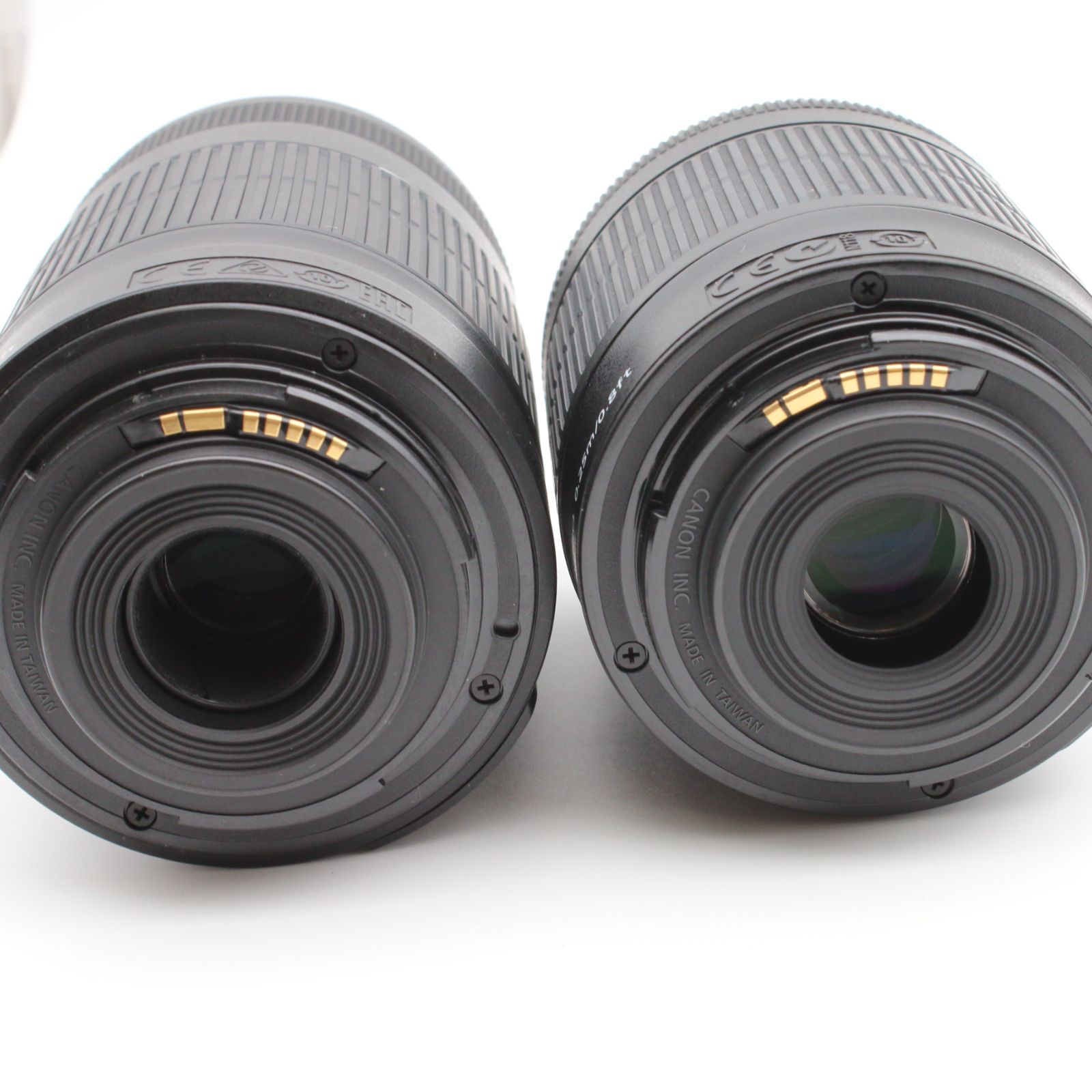 極上品】 Canon EOS Kiss X7 ダブルズームキット EF-S 18-55mm F3.5