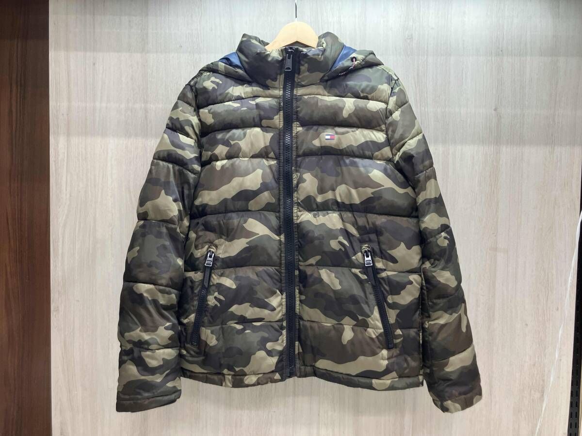 TOMY HILFIGER 158AN508／15S9031 迷彩 中綿 ジャケット size S リブ毛玉あり