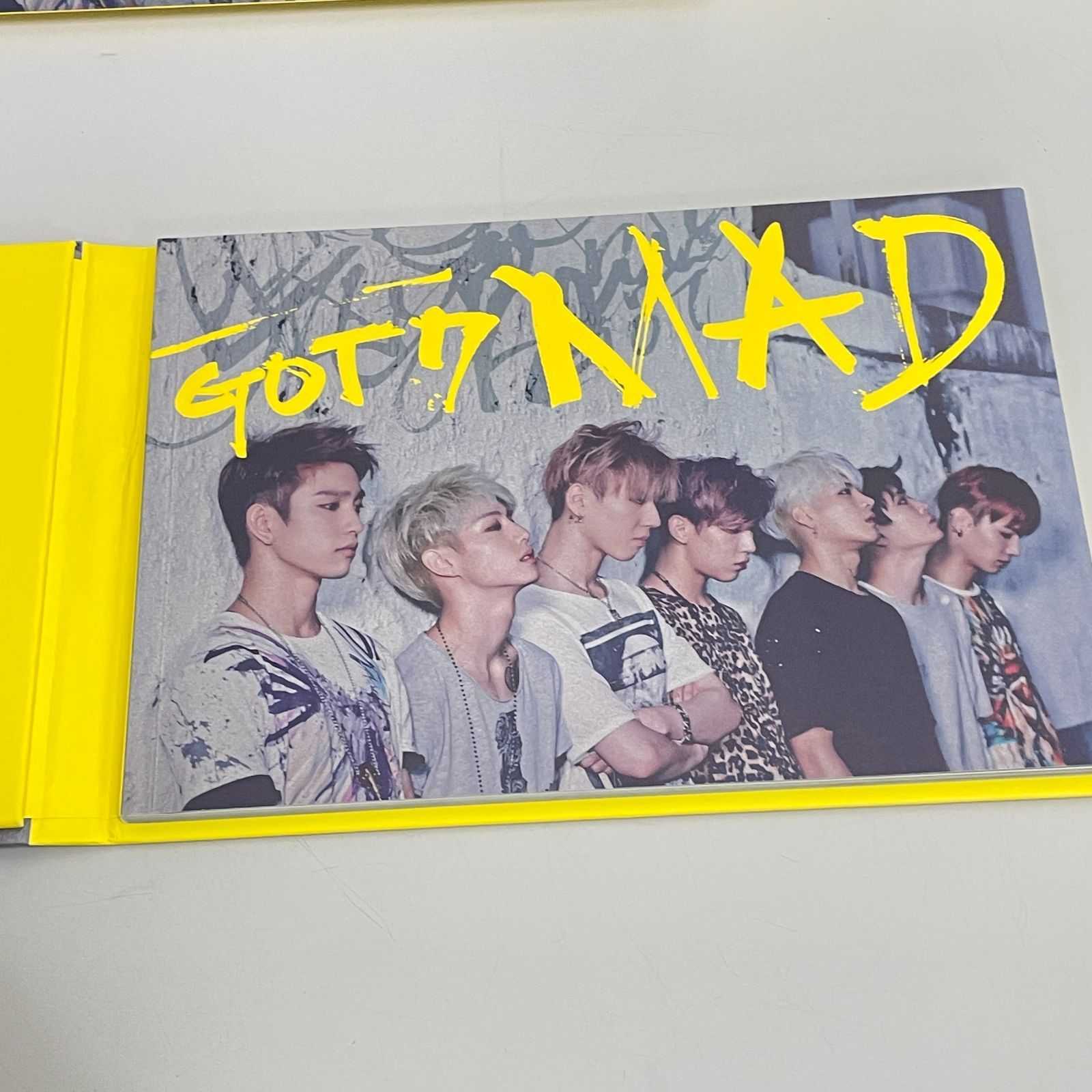 GOT7 JAYB 直筆サイン入りポラロイド 三沢店21-05-0711] GOT7 MAD 全員直筆サイン入りCD トレカは入ってませ