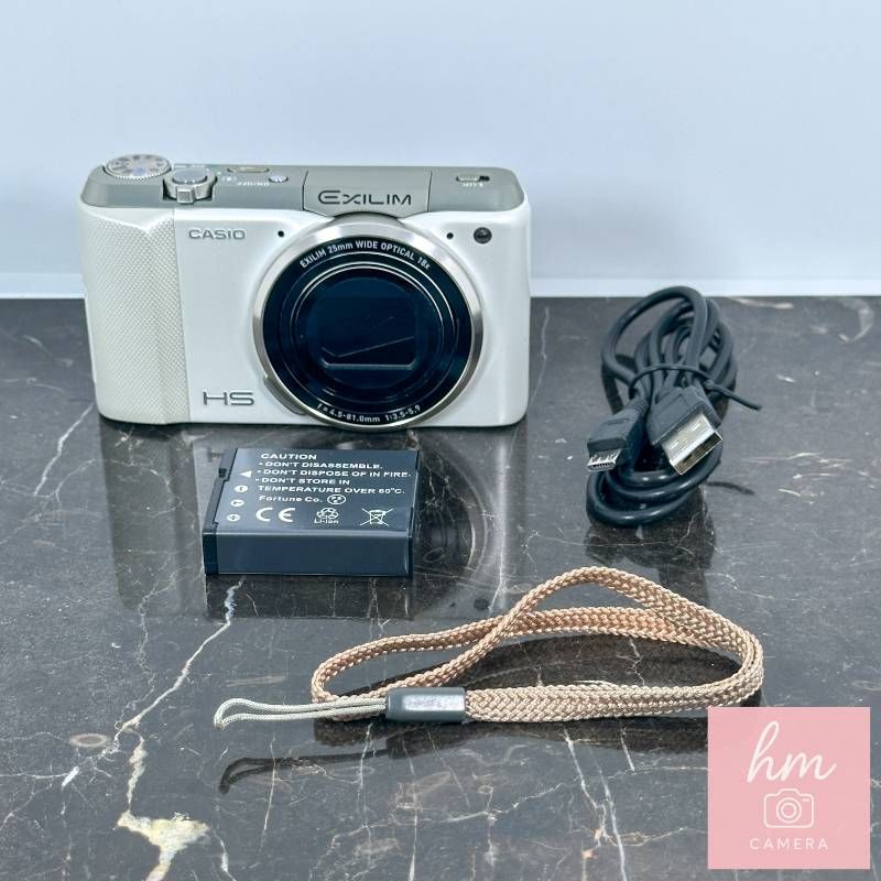 美品】CASIO HIGH SPEED EXILIM EX-ZR800 ホワイト 1610万画素 光学18