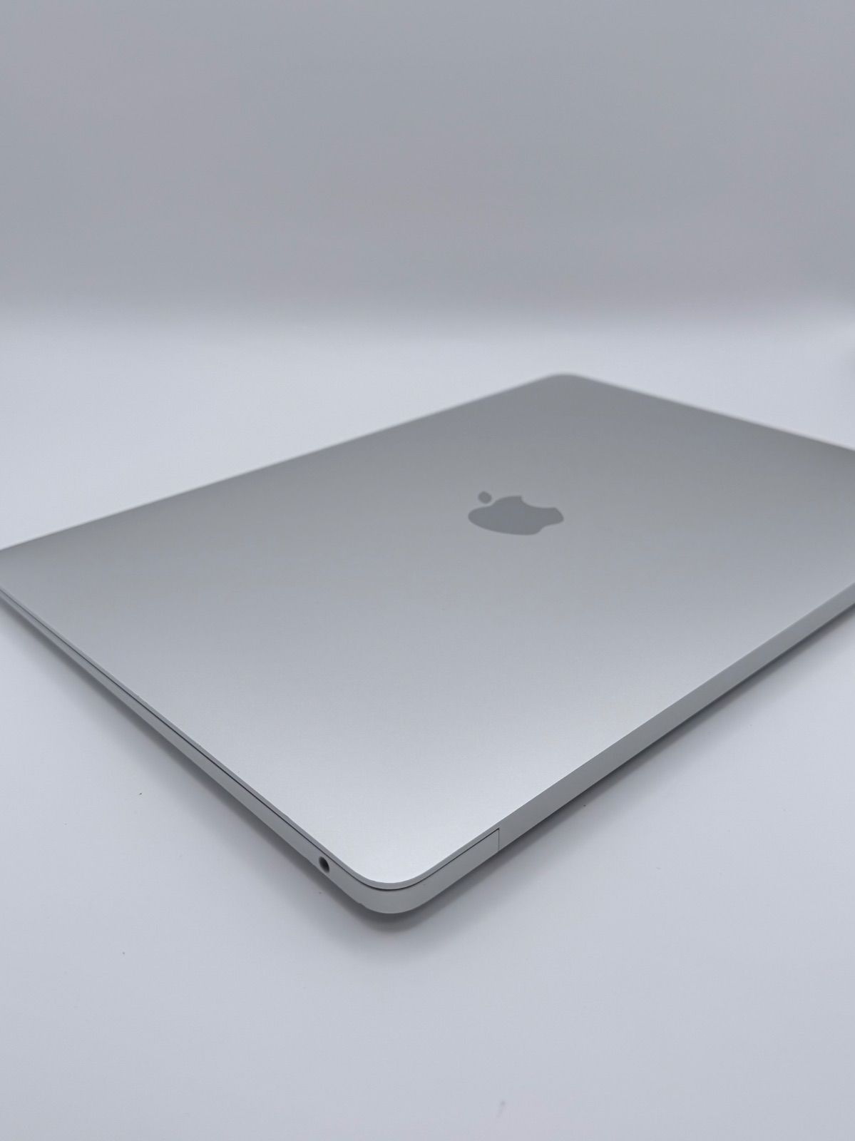 MacBook Air 13 M1 16GB/256GB バッテリー良好 Bランク - メルカリ